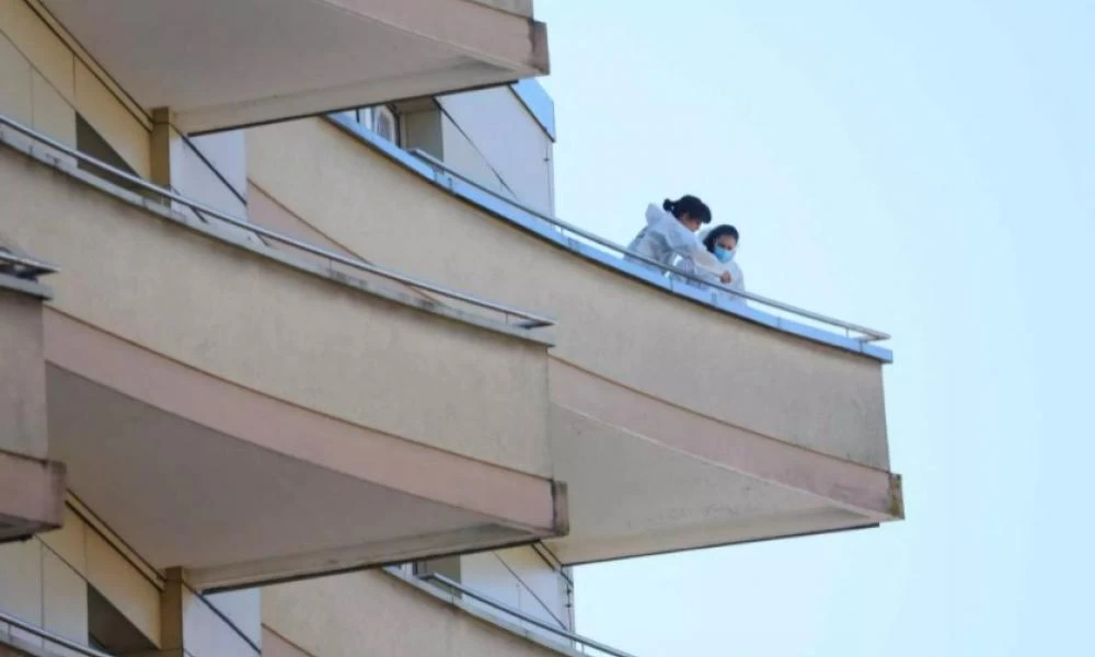 Ελβετία: Νεκρά τέσσερα μέλη της ίδιας οικογένειας πέφτοντας από τον 7ο όροφο